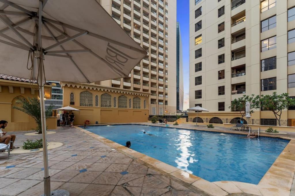 Jumeirah Beach Residents, Free Parking Dubaj Kültér fotó