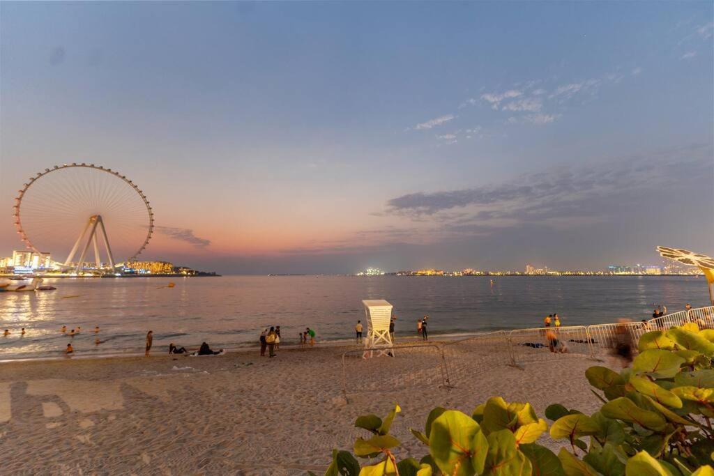 Jumeirah Beach Residents, Free Parking Dubaj Kültér fotó
