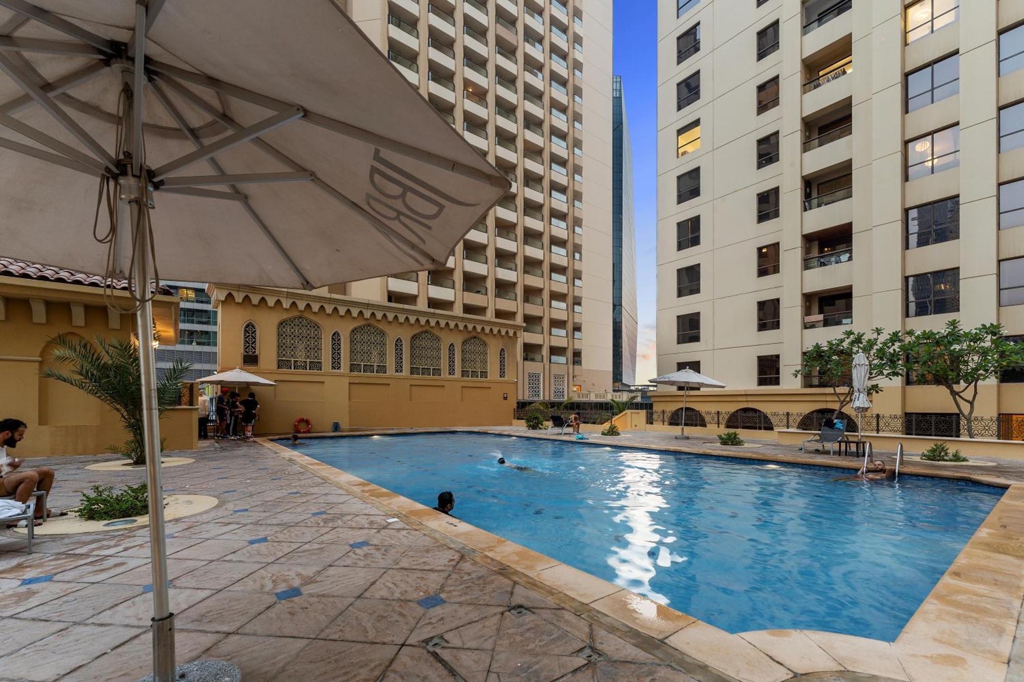 Jumeirah Beach Residents, Free Parking Dubaj Kültér fotó